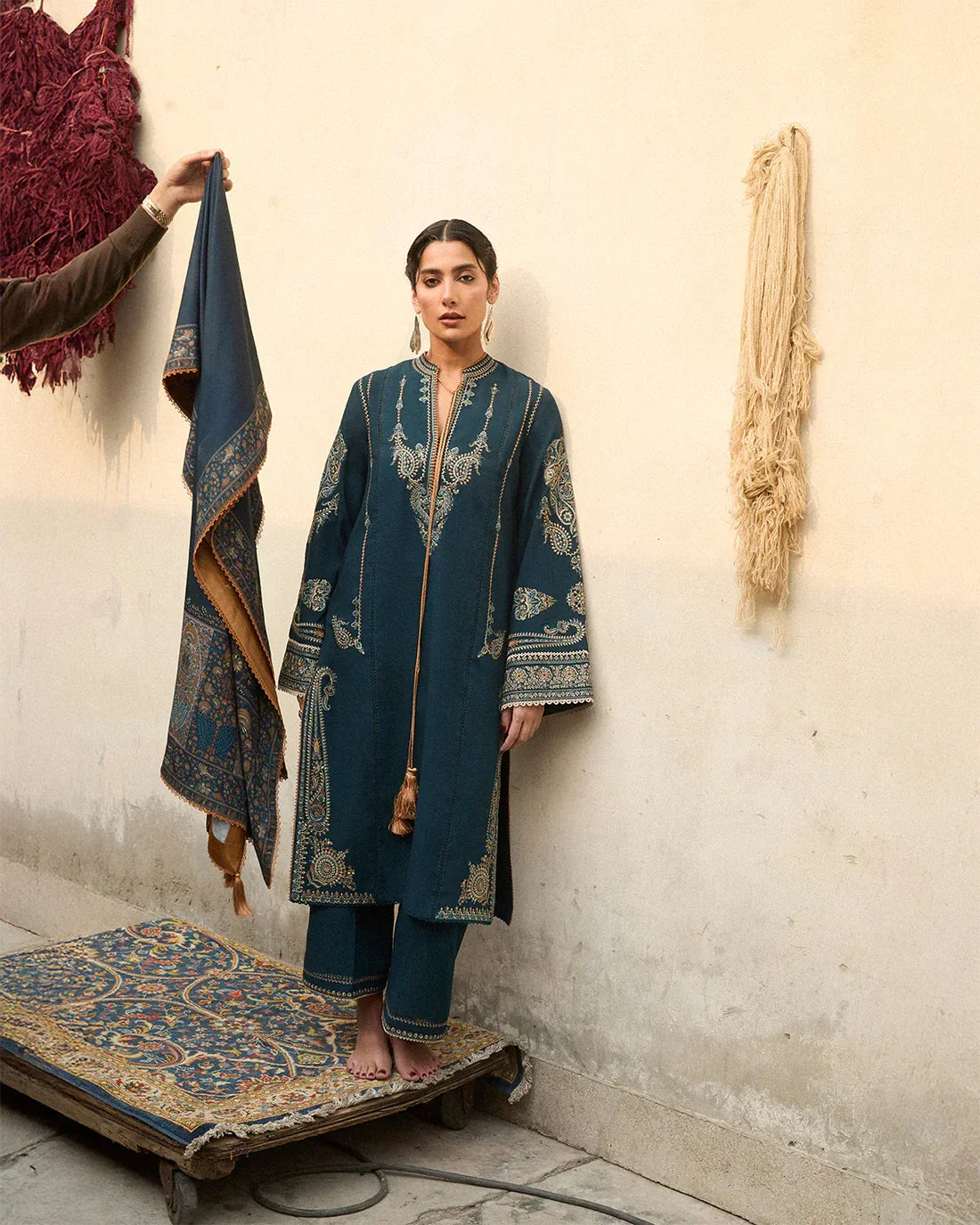 Jugnu by Hussain Rehar Summer 3PC Lawn Embroidered Suit - LC278