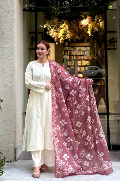 Brandscollection  BC-204 Lawn Three Piece