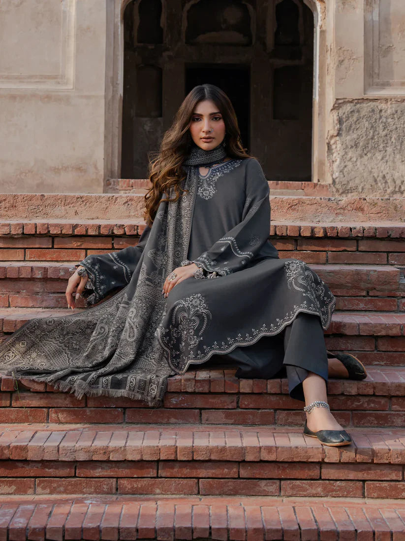 BR-85 Dhanak Embroidered 3pc